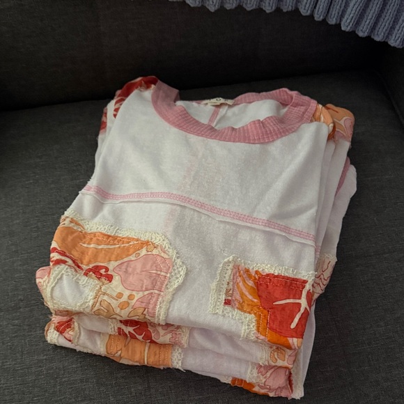 POL Women's White and Pink Graphic Tee - Picture 3 of 3